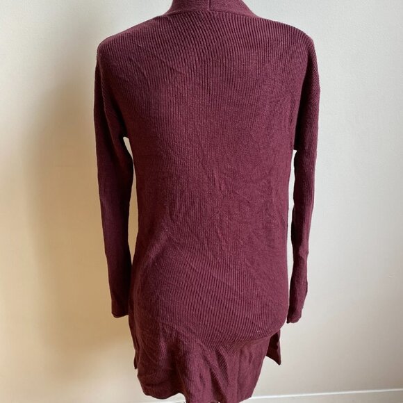 𝅺t Tahari BNWOT Small Ribbed Burgundy Open Cardigan NEW Front Pockets Cashmere - Picture 5 of 7
